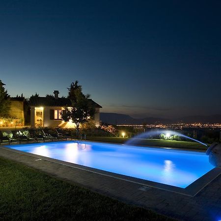 Agriturismo Il Girasole Монтефалько Номер фото